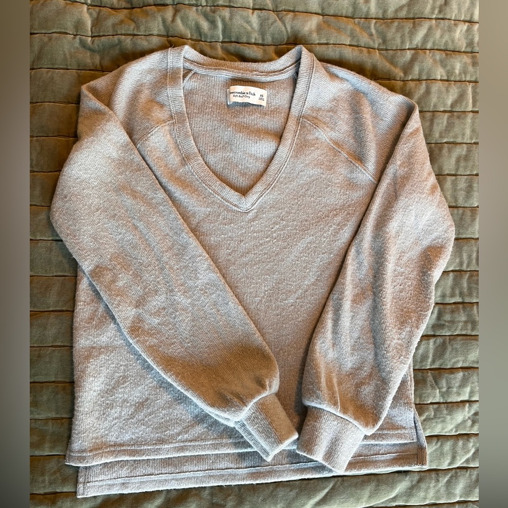Abercrombie soft & cozy sweater
